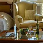 Mediteran Old Town, 5 En-suites And Hot Tub فيلة