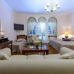 וילה Mediteran Old Town, 5 En-suites And Hot Tub *
