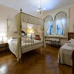 וילה Mediteran Old Town, 5 En-suites And Hot Tub דוברובניק