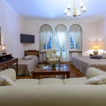 Villa Mediteran *