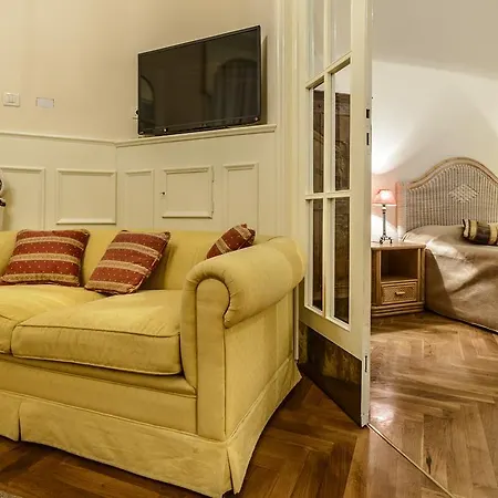 Villa Mediteran Old Town, 5 En-suites And Hot Tub *