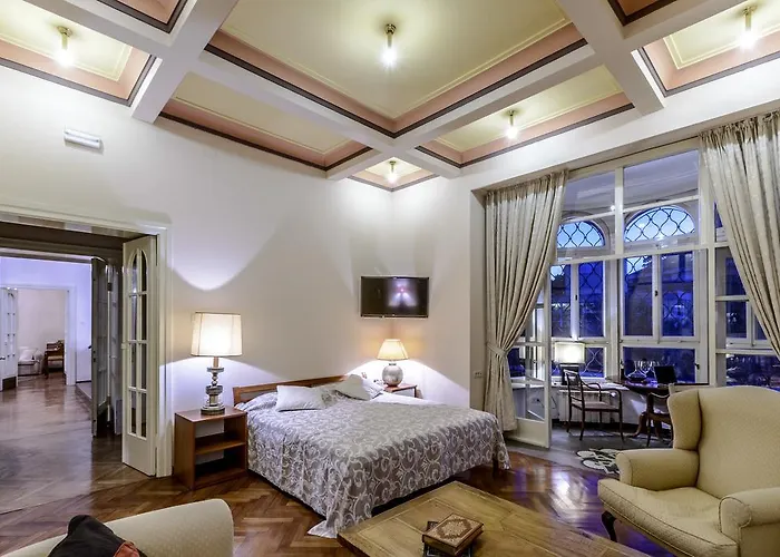Mediteran Old Town, 5 En-suites And Hot Tub Вилла *