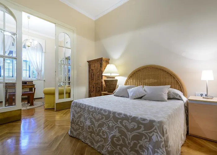 Вилла Mediteran Old Town, 5 En-suites And Hot Tub Дубровник
